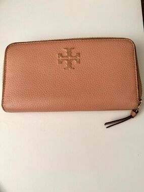 Tory Burch McGraw Zip Continental Wallet - Pink Pebbled Leather